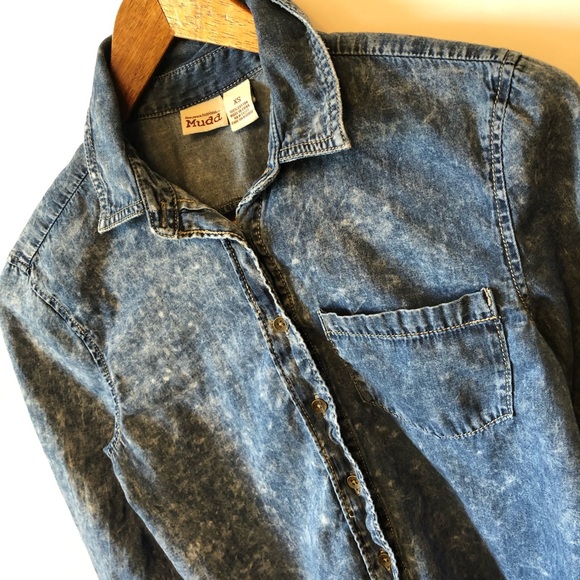 Chambray Jean denim button down top - Picture 1 of 4